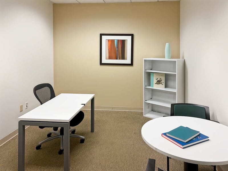 Regus - Sterling Pointe - 303 Perimeter Center North - Atlanta, GA image 12