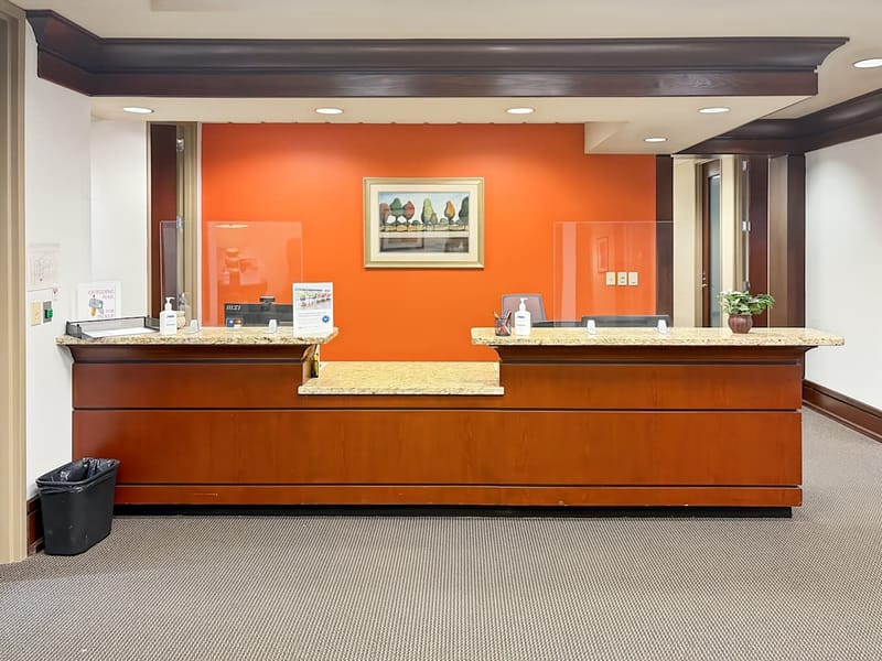Regus - Sterling Pointe - 303 Perimeter Center North - Atlanta, GA image 2