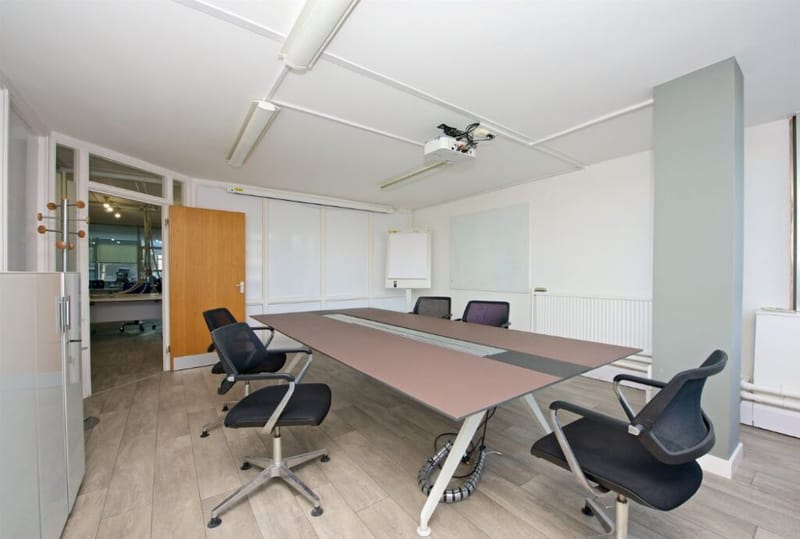 Freedom Works - Metro House - Northgate, PO19 - Chichester image 2