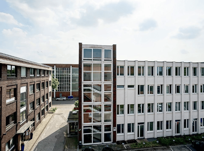 Sirius Facilities GmbH - (Düsseldorf South ) Am Trippelsberg, Dusseldorf  - 40589 image 2