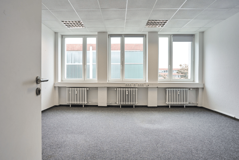 Sirius Facilities GmbH - (Düsseldorf South ) Am Trippelsberg, Dusseldorf  - 40589 image 6
