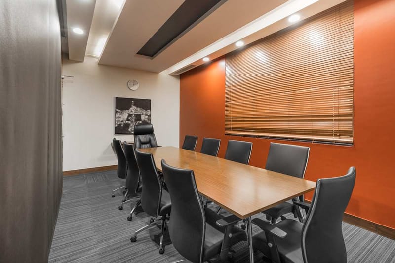 Regus -  Pentagon Towers (P2), Margapatta City, Hadapsar, Pune - 411 028 image 3