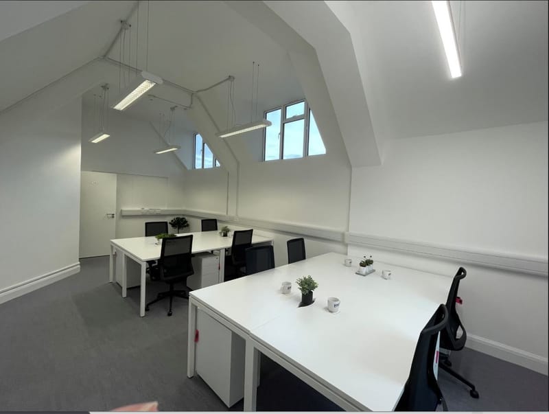 Lentaspace - Hyde Park House, 5 Manfred Road, SW15 - Putney image 7