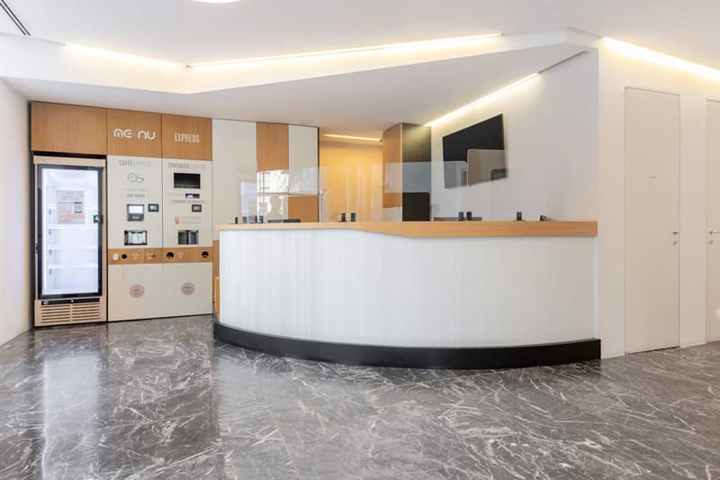 IWG (Copernico) Blend Tower - Piazza 4 Novembre - Milan image 2