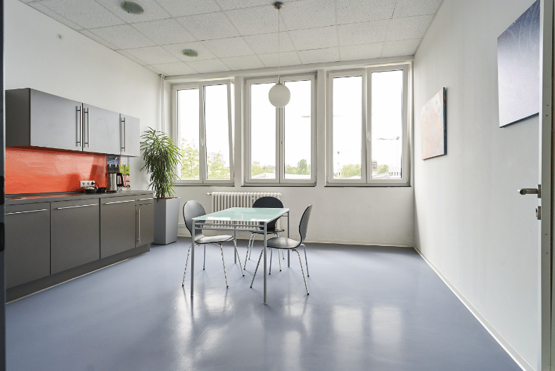 Sirius Facilities GmbH - Templehof - Grosbeerenstrasse, 12107, Berlin-Mariendorf image 14