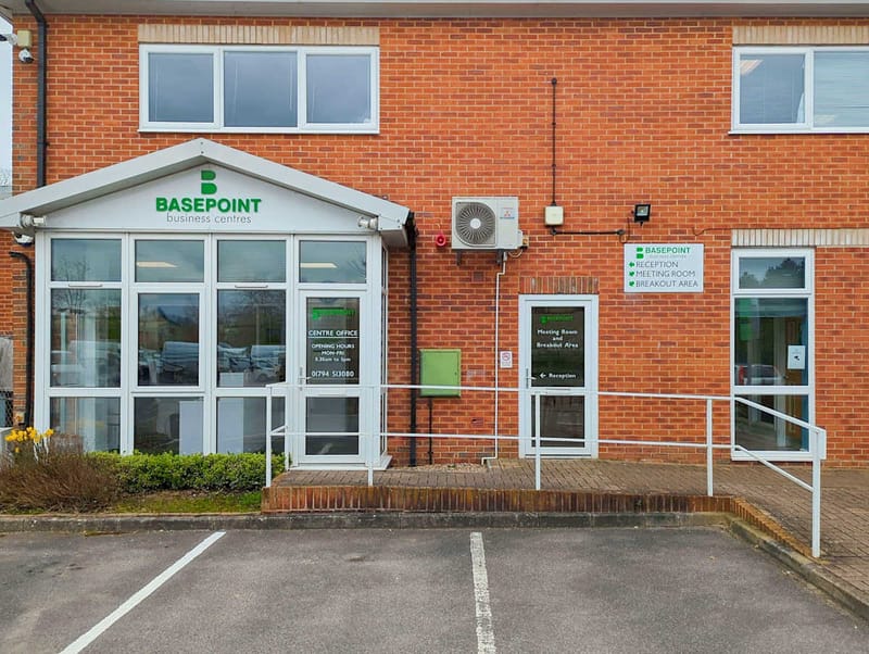 IWG (Basepoint) - Abbey Park Industrial Estate - Premier Way, SO51 - Romsey image 11
