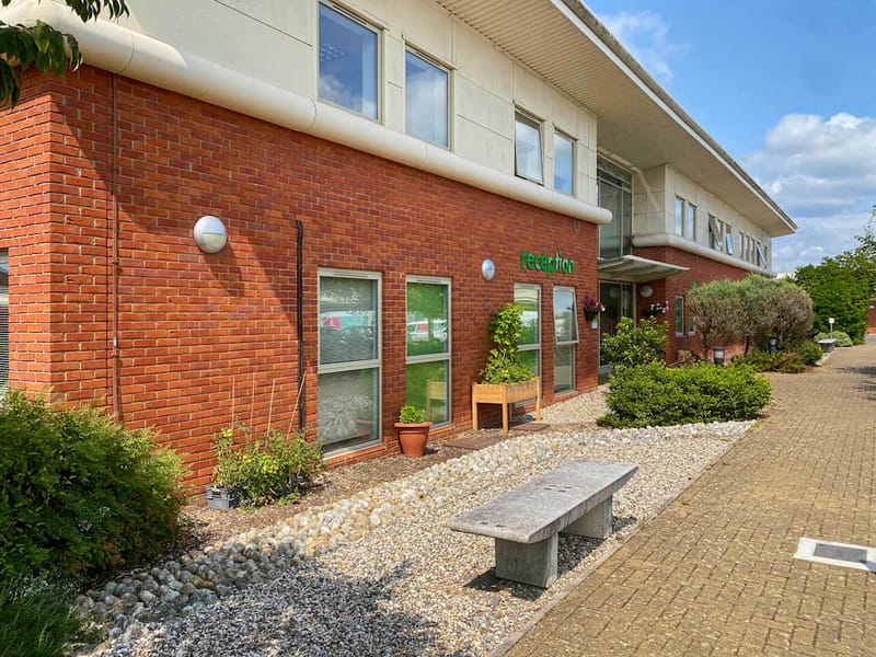 IWG (Basepoint) - Gosport Business Centre - Aerodorme Road, PO13 - Gosport image 11