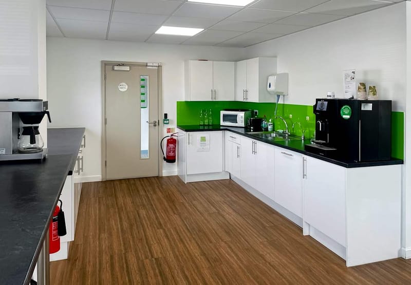IWG (Basepoint) - Harts Farm Way, PO15 - Havant image 8
