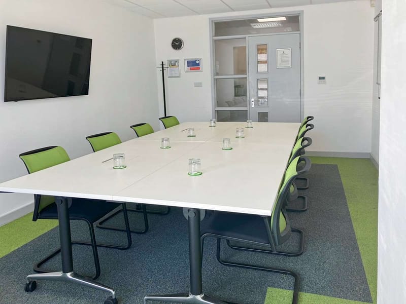 IWG (Basepoint) - Metcalf Way,RH11 - Crawley image 8