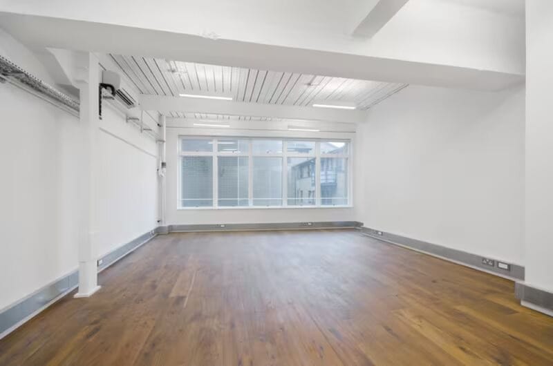 Workspace (Managed 200 - 2,143 sqft) - The Record Hall - 16-16A Baldwin Gardens, EC1N 7RJ - Chancery Lane image 5