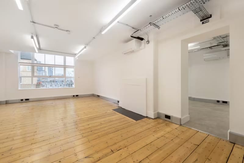 Workspace (Managed 146 - 2,098 sqft) - Clerkenwell Workshops - 27-31 Clerkenwell Close, EC1R 0AT - Clerkenwell image 5