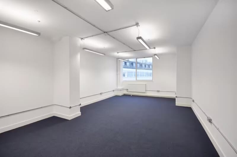 Workspace (Managed 327 - 2,015 sqft) - E1 Studios - 3-15 Whitechapel Road, E1 1DU - Aldgate image 4