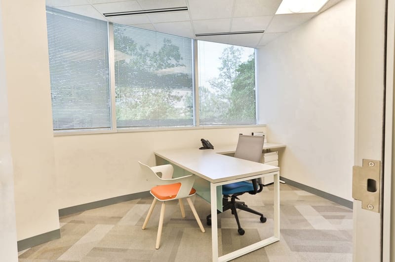 Office Evolution - 8609 Westwood Center Dr, Tysons Corner image 1