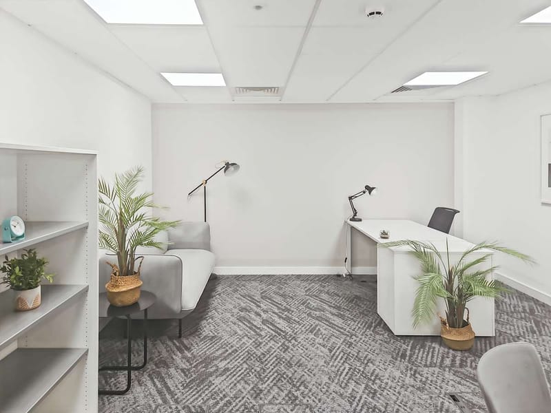 IWG (Regus) - St James Tower - 7 Charlotte Street, M1 - Manchester image 7