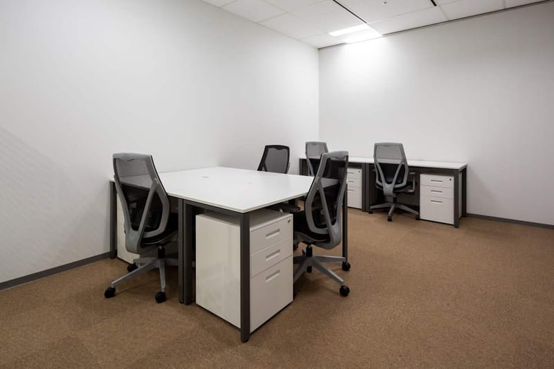 Spaces - (Regus) Shinagawa, East One Tower 7F&8F Tokyo 108-0075 Japan image 6