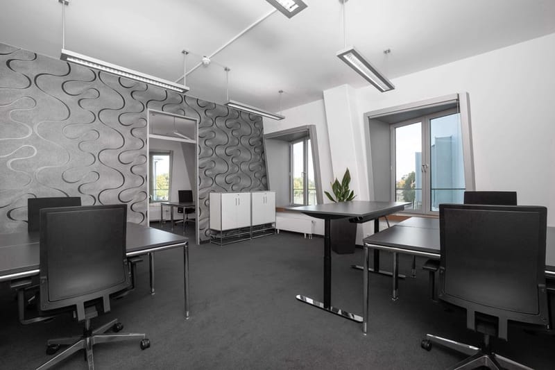 Regus - The Signature - New Zollhof 3, Dusseldorf, 40221 - Dusseldorf image 4