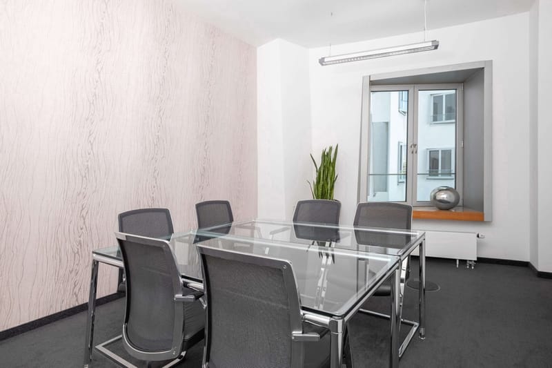 Regus - The Signature - New Zollhof 3, Dusseldorf, 40221 - Dusseldorf image 8