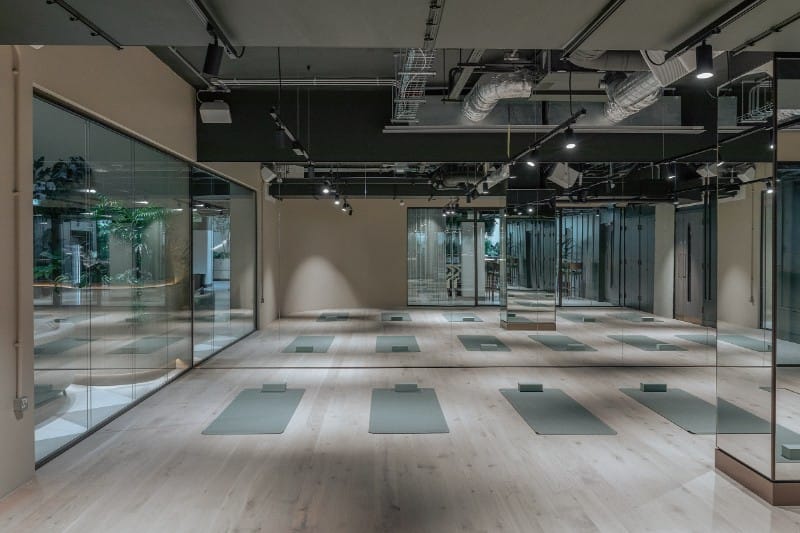 Uncommon - 81-87 High Holborn, WC1V 6DF - Holborn image 9