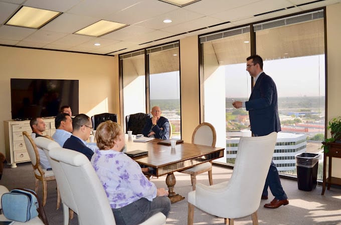 Office In America - 6464 Savoy Drive, 77036 - Houston, TX image 5