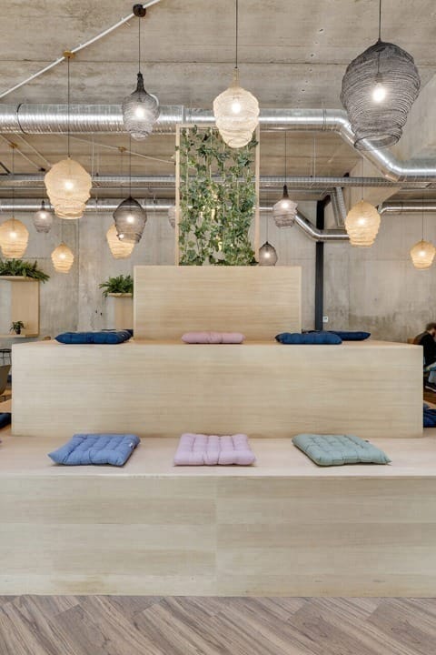 Deskeo - 55 Rue de la Chapelle, 75018 - Paris image 2