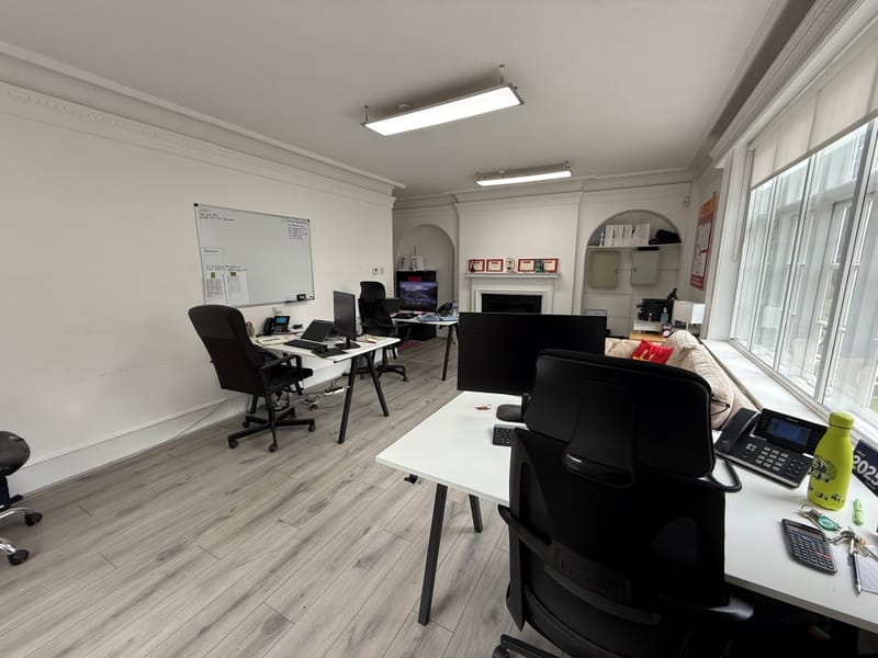 GNBC (Managed 105 - 295 sqft) - 82 Great North Road, AL9 5BL - Hatfield image 2