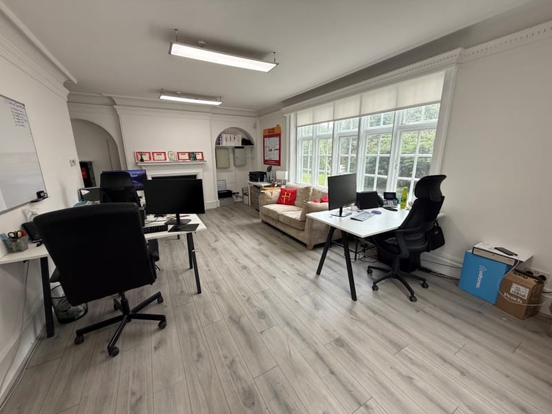 GNBC (Managed 105 - 295 sqft) - 82 Great North Road, AL9 5BL - Hatfield image 3