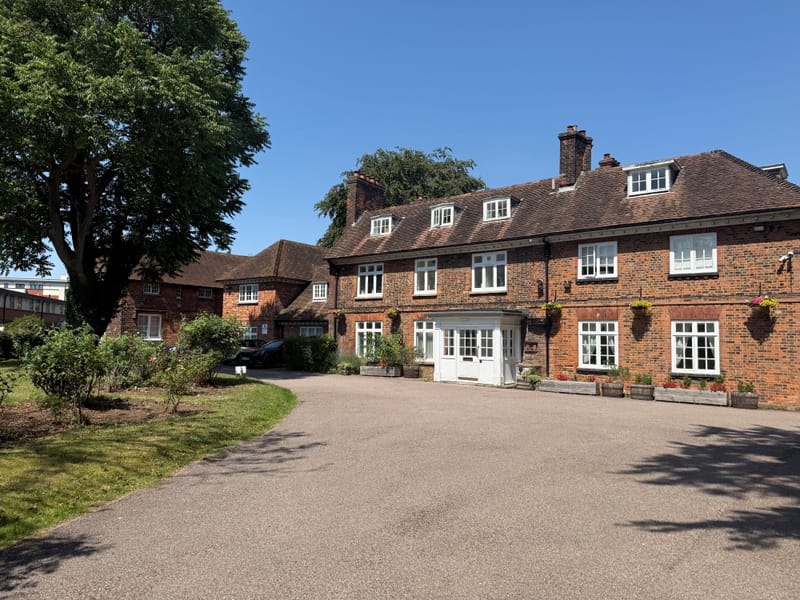 GNBC (Managed 105 - 295 sqft) - 82 Great North Road, AL9 5BL - Hatfield image 10