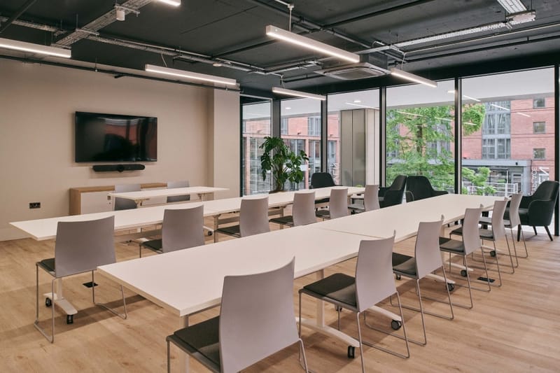 Chadwick Business Centres Limited (Managed 2,739 - 8,832 sqft) - Eleven Brindley Place - 2 Brunswick Square, B1 2LP - Birmingham image 2