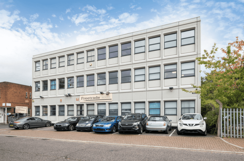 AMK property - Freetrade House, 2 Lowther Road, HA7 - Stanmore image 2