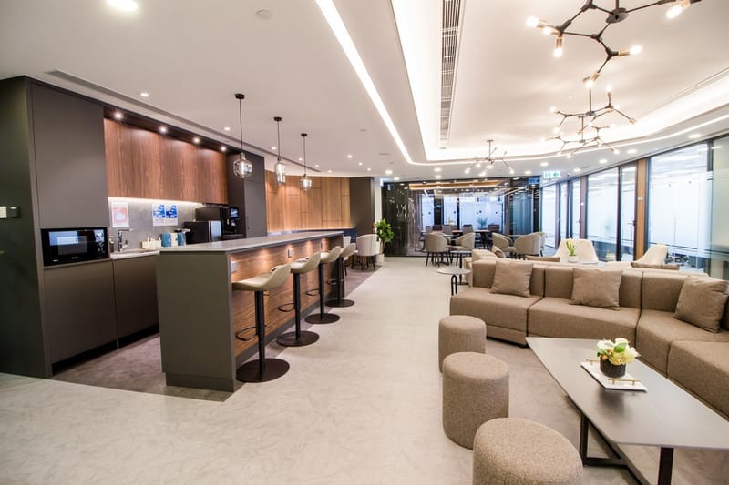 Compass Offices - Lee Garden Two, 28 Yun Ping Road - Hong Kong image 4