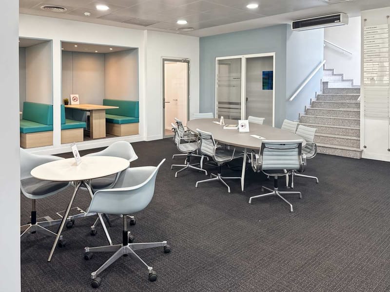 Regus - Mas Blau Business Park, Carrer d'Osona, El Prat de Llobregat - Barcelona image 13