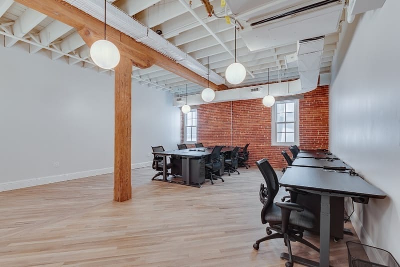 Common Desk - Continental Gin, 3309 Elm Street, 75226 - Dallas image 3