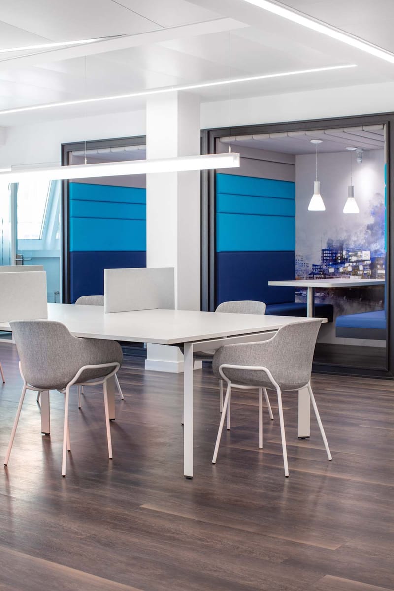 Regus - 47 Badenerstrasse, 8004 - Zurich image 9
