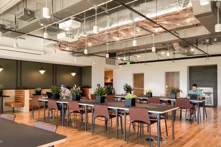 Wework - Shinmay Union Square, 999 Pudong Road, 2000 - Shanghai image 5