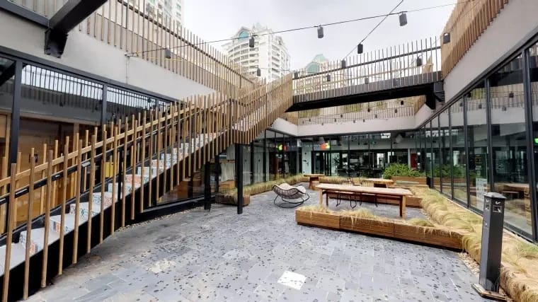 Wework - Fuxing Zhong Lu - 1237 Middle Fuxing Road, 200031 - Shanghai image 4