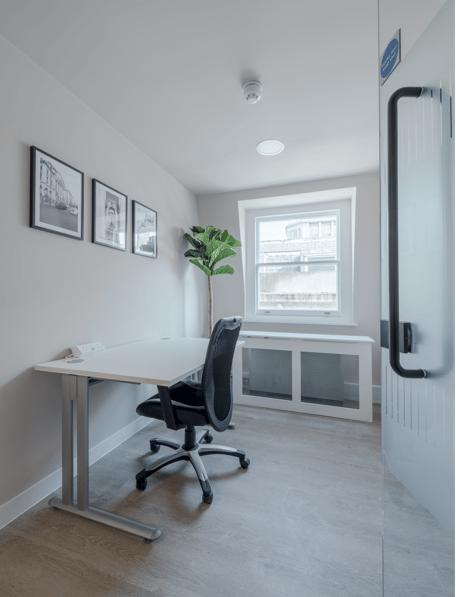 The Boutique Workplace Company - 73 Watling Street, EC4M - Bank image 8