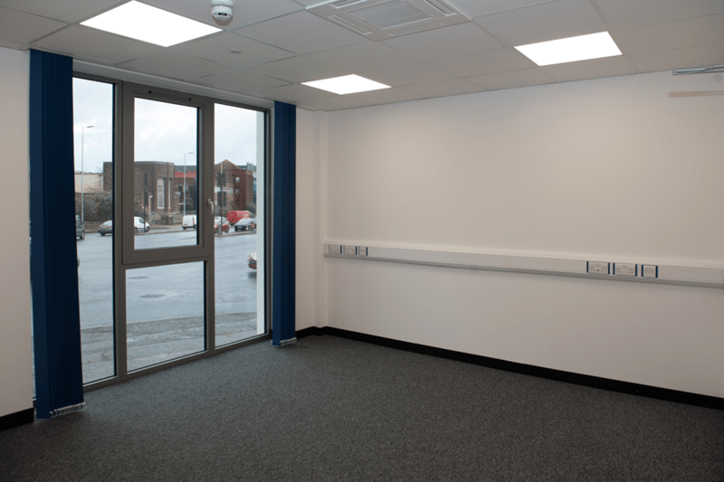 Access Self Storage - 893 Great West Road, TW7 - Brentford image 5