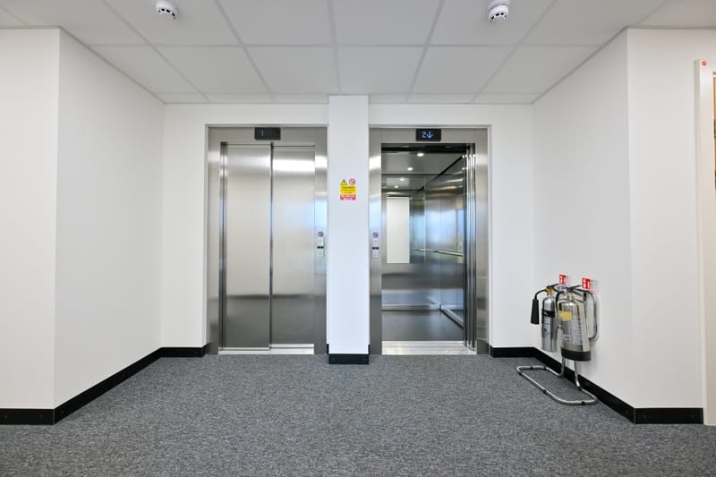 Access Office Suites - 893 Great West Road, TW7 5PD - Brentford image 8
