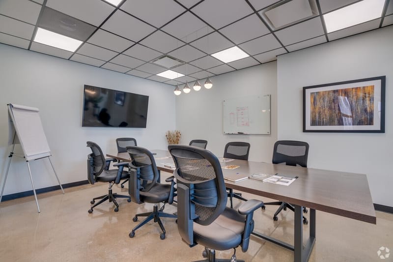 Offix - 7358 Lincoln Ave, Lincolnwood image 2
