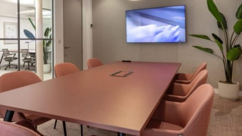 Rubix Real Estate (Managed 1,463 sqft) - 4 Snow Hill, EC1A 2DJ - Farringdon image 3