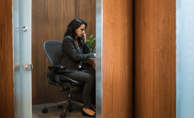 The Executive Centre - Parinee Crescenzo - Bandra Kurla Complex - Mumbai image 5
