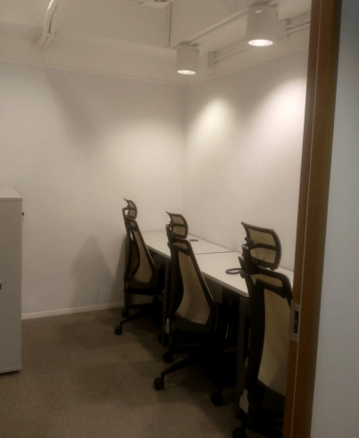 Erba - CRE CENTRE - 889 Cheung Sha Wan Road - Hong Kong image 6