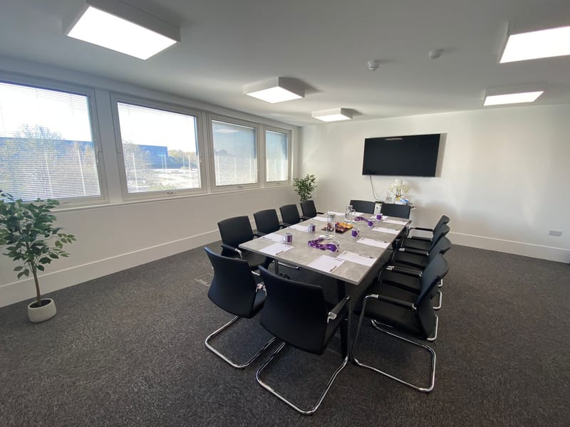 Cubix (Managed 220 - 2,454 sqft) - Noble House - Linford Wood, Capital Drive, MK14 6QP - Milton Keynes image 7
