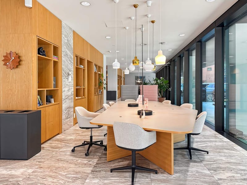 IWG (Spaces) - De Walvis - 74-78 Grote Bickersstraat - Amsterdam image 11
