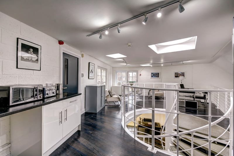 F W Gapp (4000sqft - RENT WHOLE BUILDING AVAIL)- Caxton Gate - 32 Caxton Road, W12 - Shepherds Bush image 3