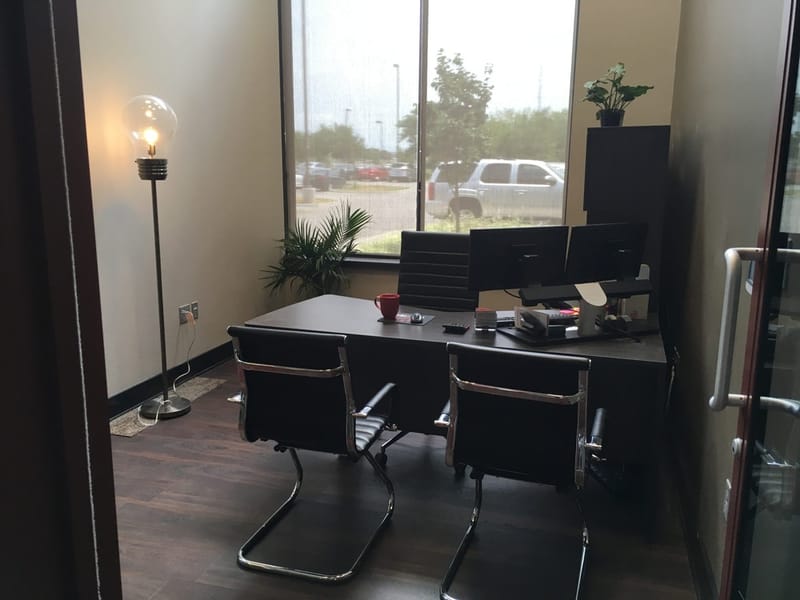 Grid Collaborative Workspace - 12022 Blue Valley Pkwy, 66213 - Overland Park, KS image 3