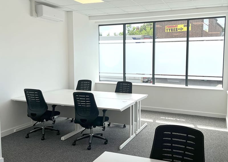 Cubix (Managed 129 - 301 sqft) - Central House, 1 Ballards Lane N3 1LQ - Finchley image 2