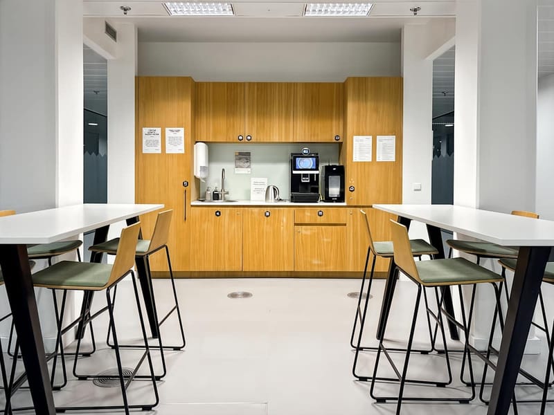 Spaces (Regus) - Nile House, Karolinska 654/2, Praha 8, Prague 18600 - Prague image 11