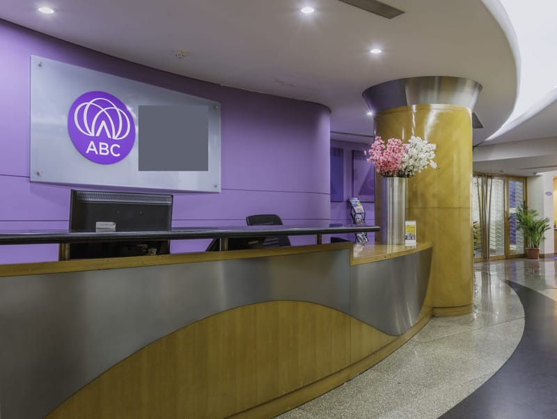 Apeejay Business Centre - Apeejay House, 3 Dinshaw Vaccha Road, Churchgate, 400 020 - Mumbai image 2