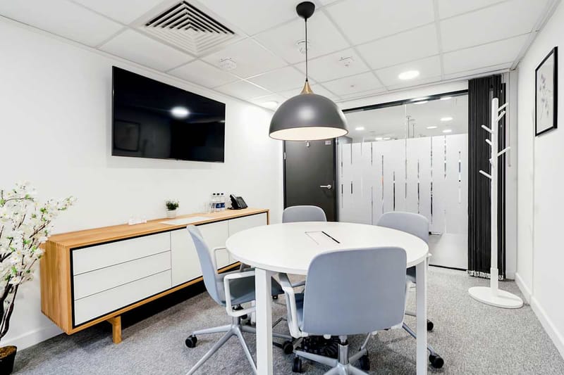 IWG (Regus) - Pluto House, 6 Vale Avenue, TN1 - Tunbridge Wells image 9